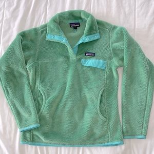 Patagonia Women's Lightweight Synchilla Snap-T Fleece Pullover Top